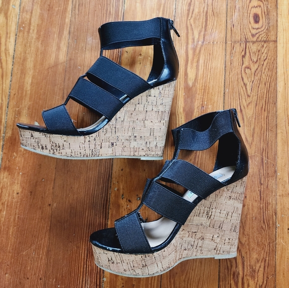 Steve Madden Selinah Wedge Sandal - Picture 7 of 8